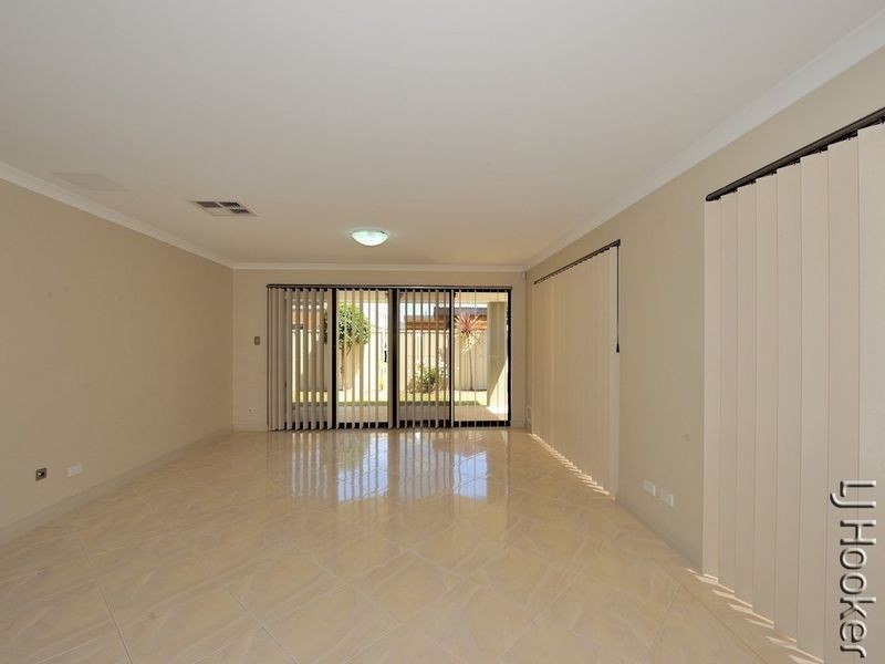 3 Lea Wynd, Lakelands WA 6180