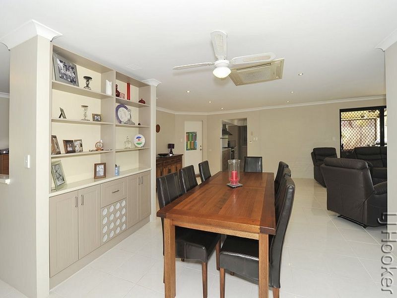 4 Japonica Heights, Halls Head WA 6210