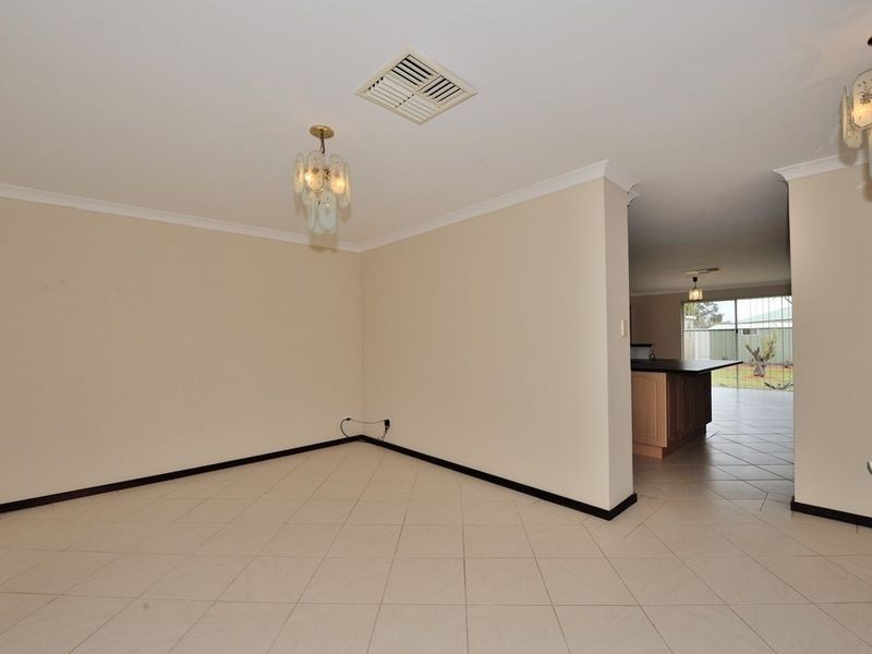 45 Abbotswood Parkway, Erskine WA 6210