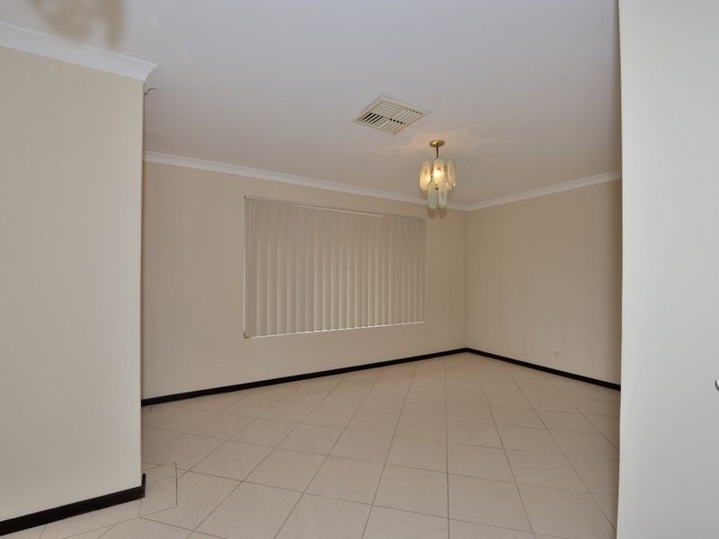 45 Abbotswood Parkway, Erskine WA 6210