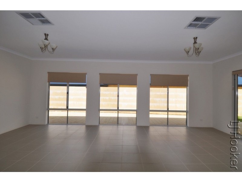 15 Agonis Way, Wannanup WA 6210