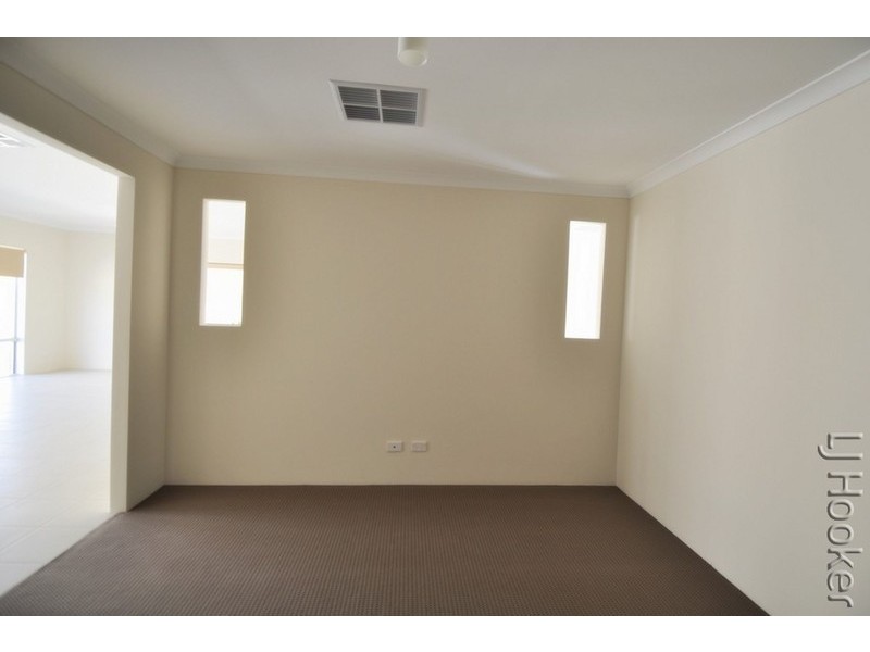 15 Agonis Way, Wannanup WA 6210