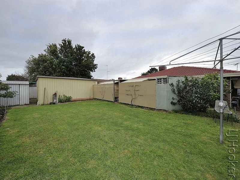 5 Illabrook Street, Dudley Park WA 6210