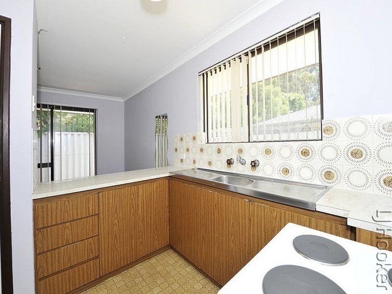 2/15 Hall Street, Mandurah WA 6210