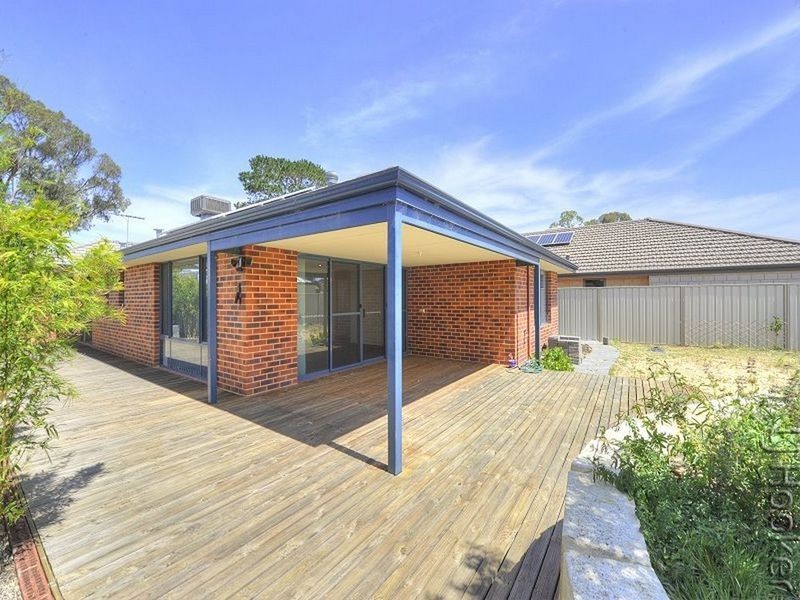 1/19 Karrul Way, Greenfields WA 6210