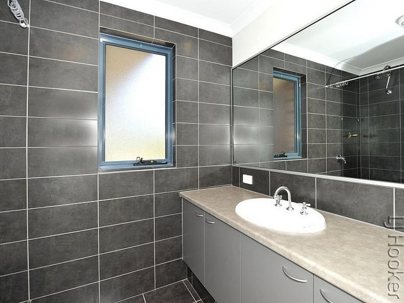 1/19 Karrul Way, Greenfields WA 6210