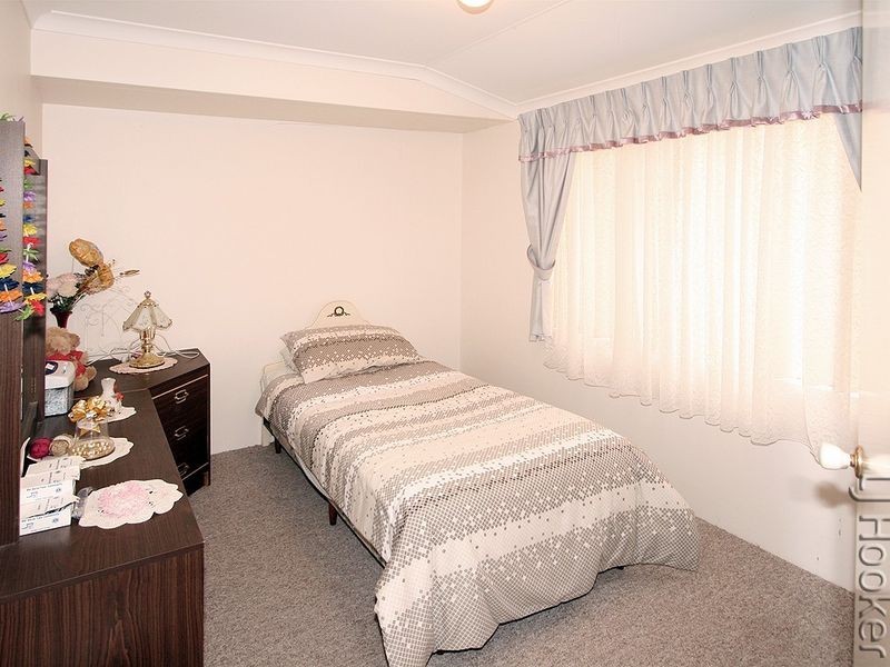 6 Crown Place, Wannanup WA 6210