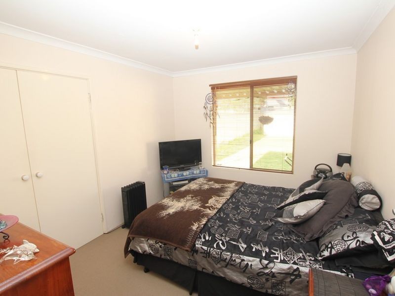 119 Oakmont Avenue, Meadow Springs WA 6210