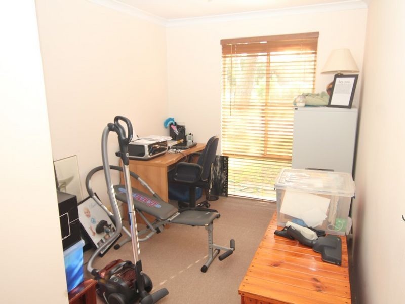 119 Oakmont Avenue, Meadow Springs WA 6210