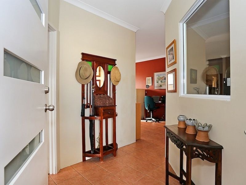 16 Donnybrook Turn, Dawesville WA 6211