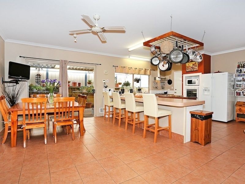 16 Donnybrook Turn, Dawesville WA 6211