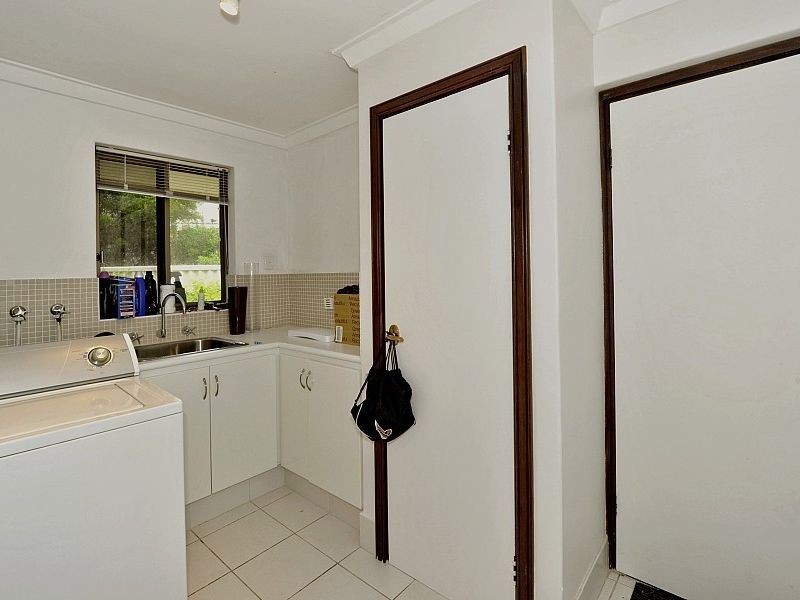 18 Armstrong Street, Halls Head WA 6210