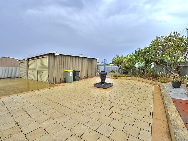 31 Wyeree Road, Mandurah WA 6210