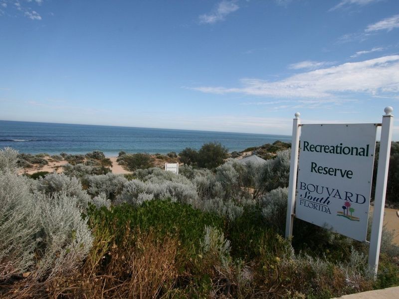 25 Wittenoom Turn, Dawesville WA 6211