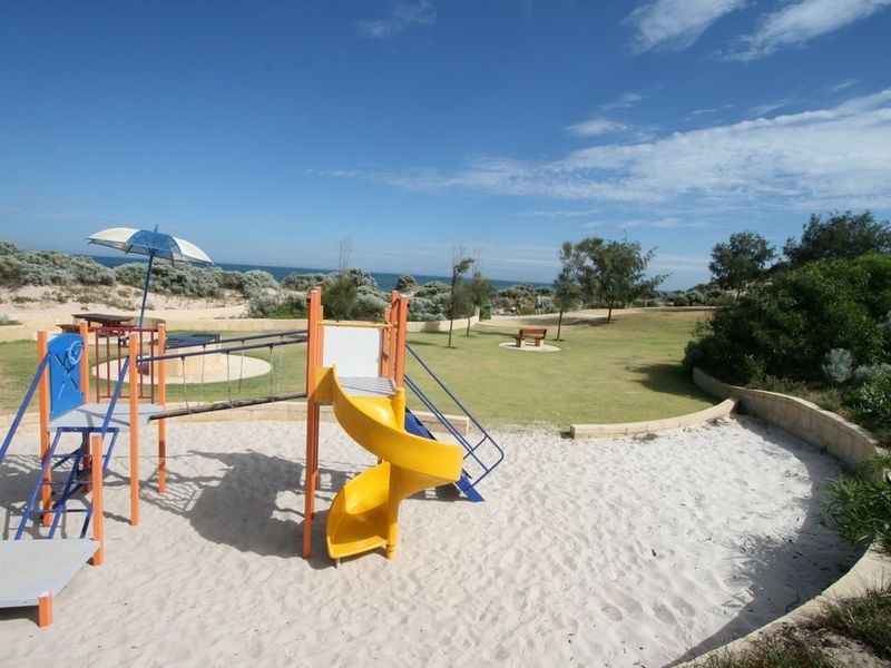 25 Wittenoom Turn, Dawesville WA 6211