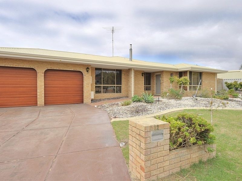 12 Seawind Drive, Silver Sands WA 6210