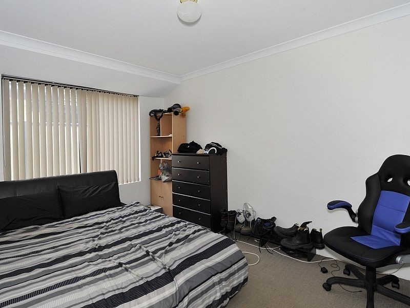 10 Formby Road, Meadow Springs WA 6210