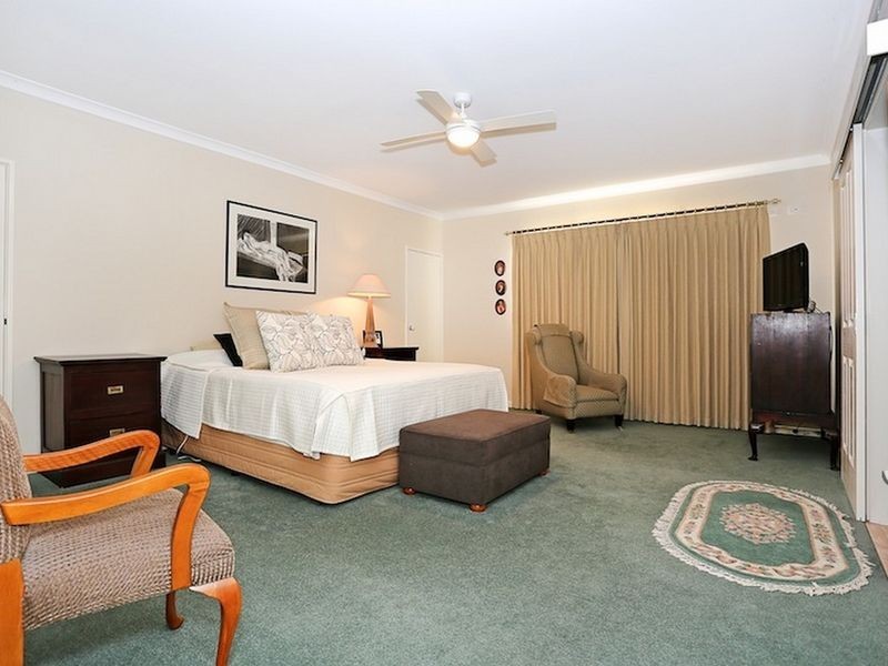 16 Capricorn Mews, Halls Head WA 6210