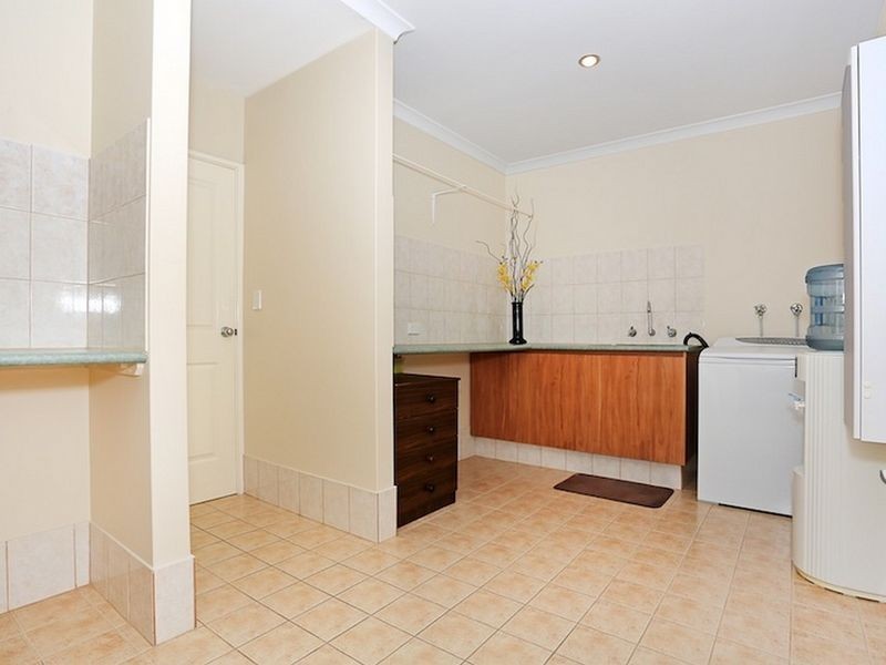 16 Capricorn Mews, Halls Head WA 6210