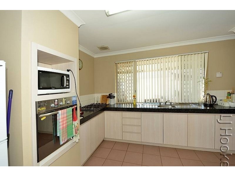 17B Veresdale Retreat, Coodanup WA 6210