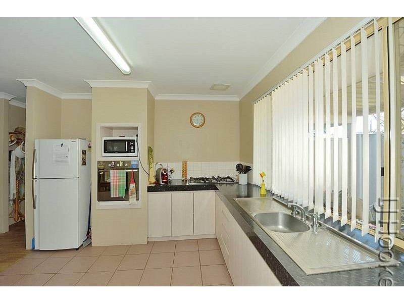 17B Veresdale Retreat, Coodanup WA 6210