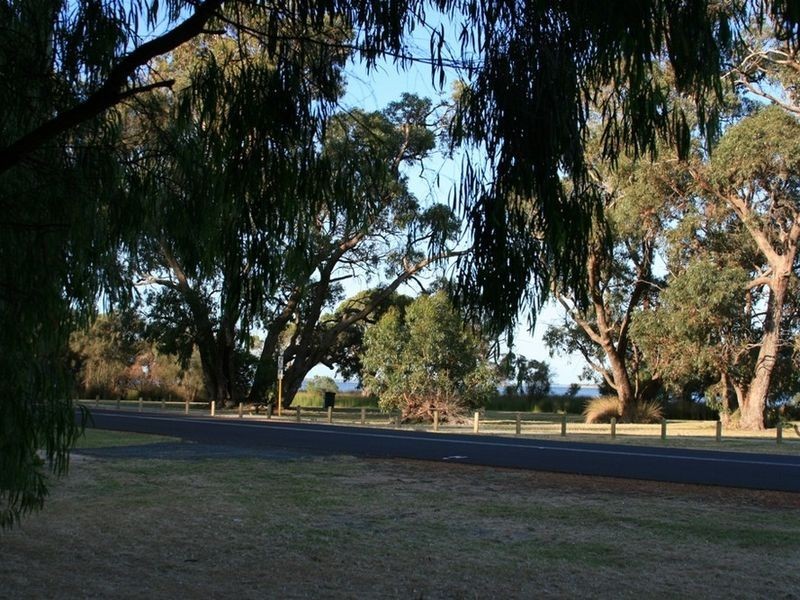 318 Estuary Road, Dawesville WA 6211