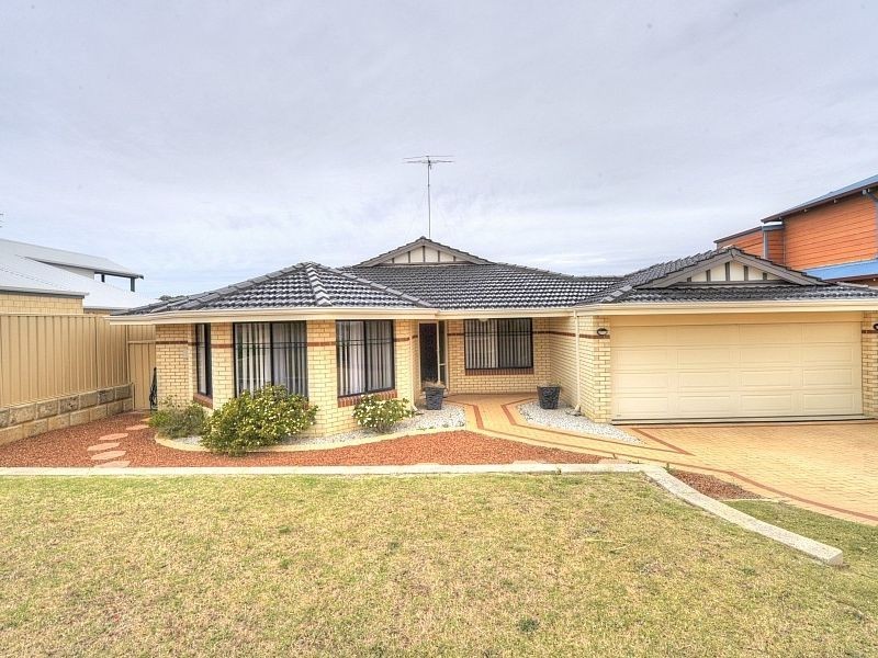 23 Peppertree Close, Wannanup WA 6210