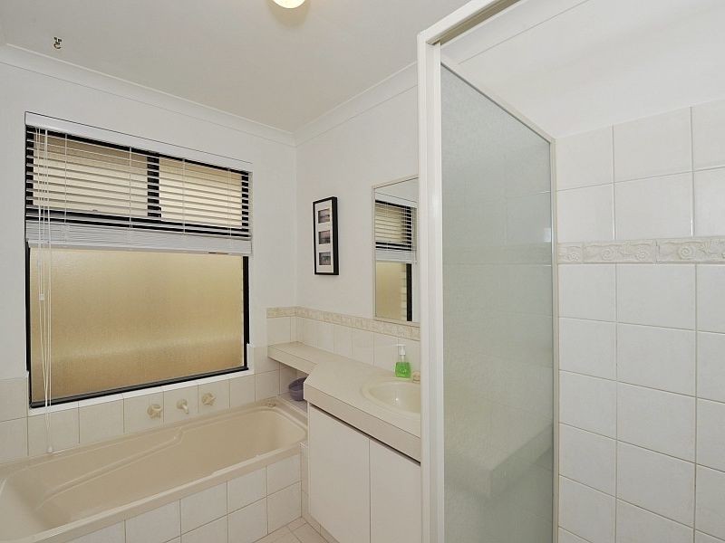 23 Peppertree Close, Wannanup WA 6210
