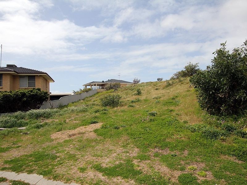 4 Haven Court, Silver Sands WA 6210