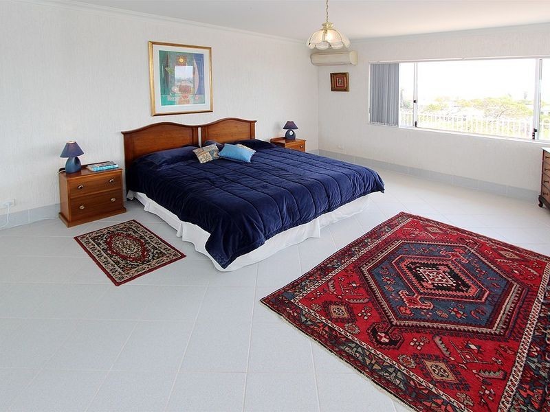 114 Leighton Road, Halls Head WA 6210