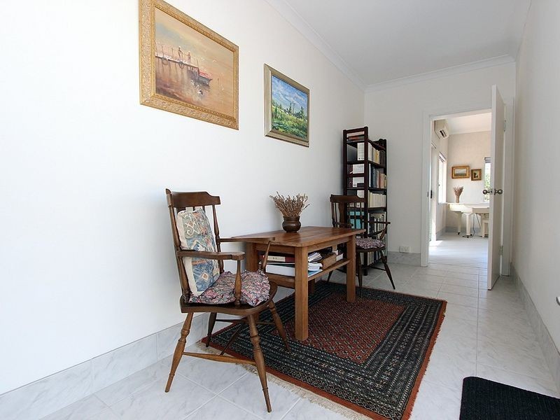 114 Leighton Road, Halls Head WA 6210