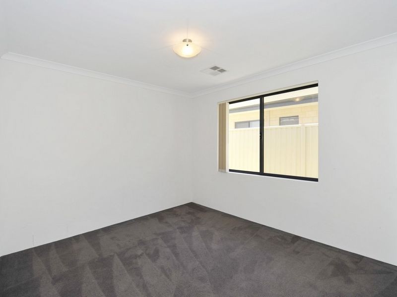 37 Wells Road, Pinjarra WA 6208