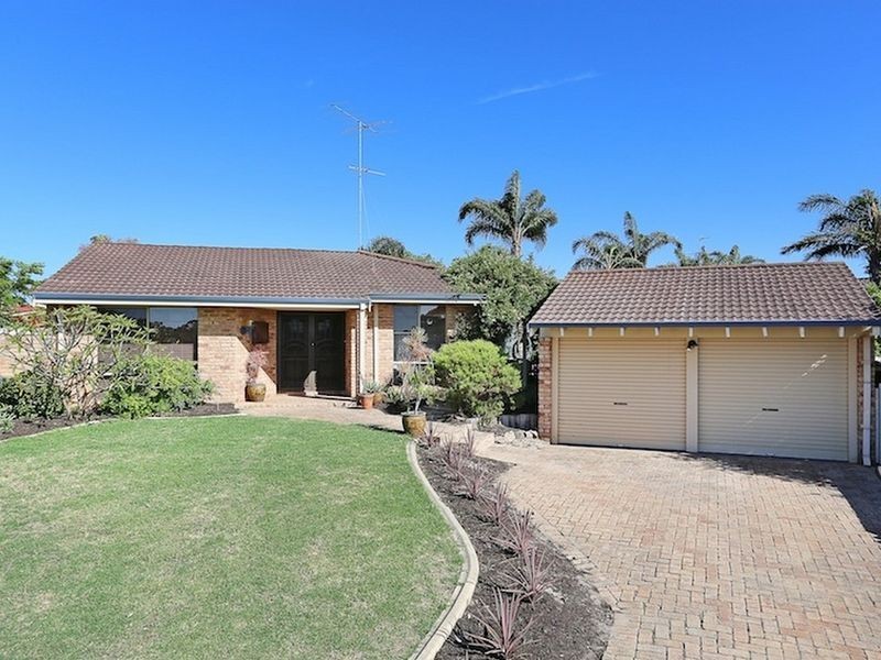 6 Camellia Court, Halls Head WA 6210