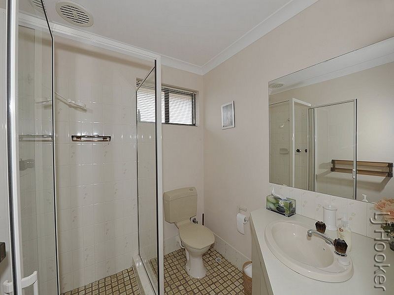 3/13 Sussex Place, Halls Head WA 6210