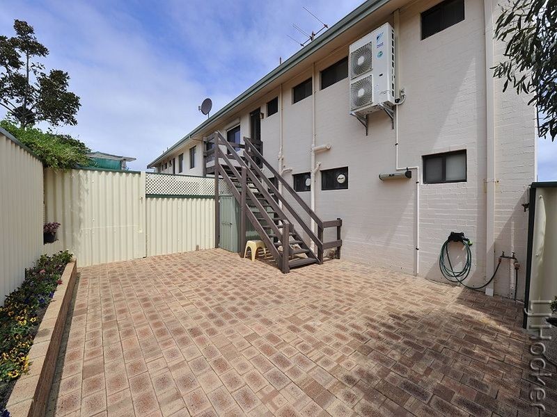 3/13 Sussex Place, Halls Head WA 6210