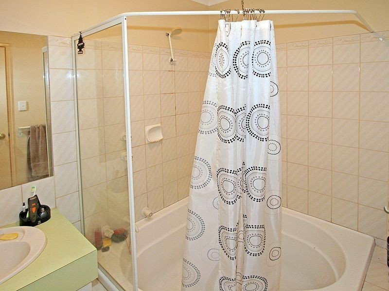 10 Dior Place, Greenfields WA 6210