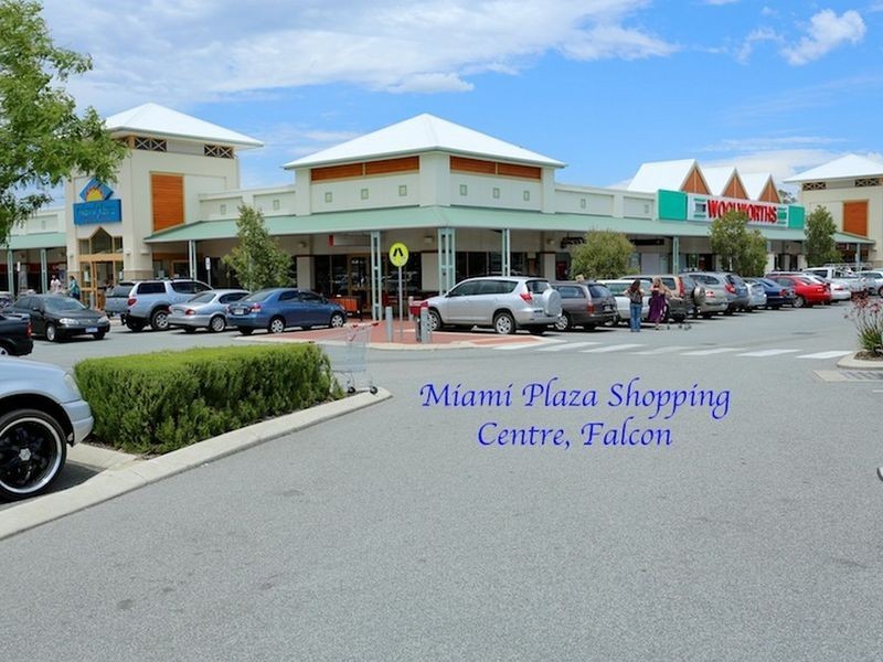 17 Mercedes Avenue, Falcon WA 6210