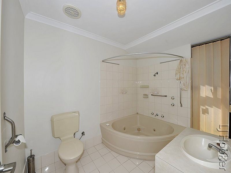 13 Heron Street, Dudley Park WA 6210