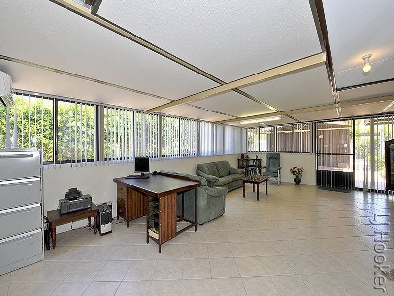 13 Heron Street, Dudley Park WA 6210