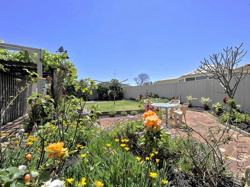 13 Heron Street, Dudley Park WA 6210