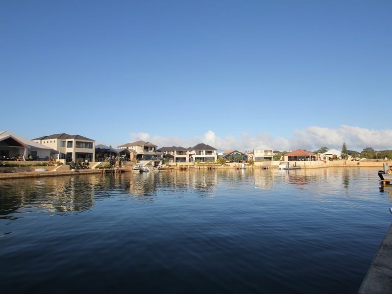 93 Avocet Island Quays, Wannanup WA 6210