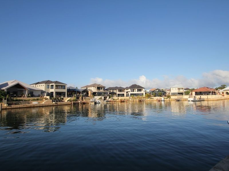 93 Avocet Island Quays, Wannanup WA 6210