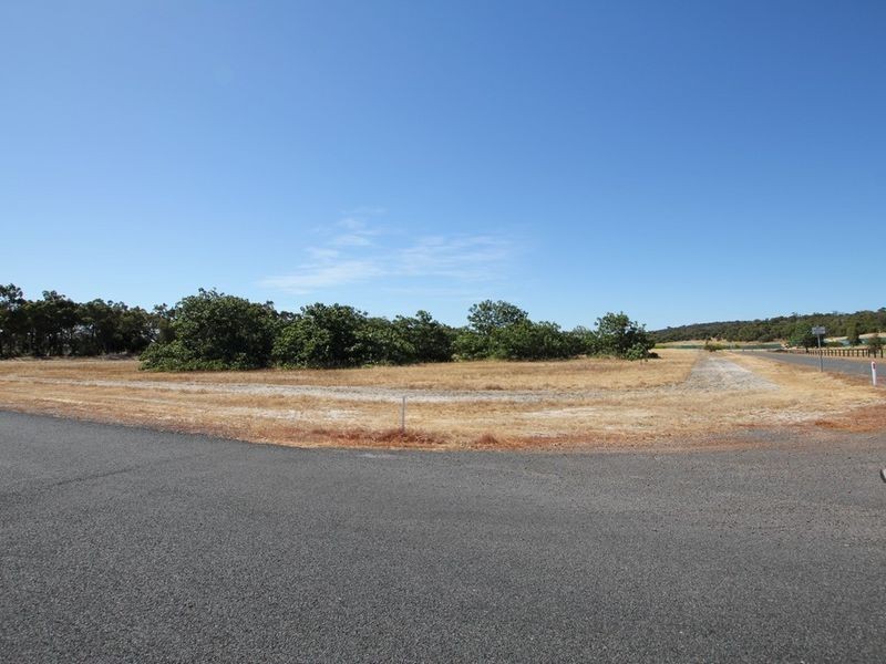 123 Stacey Rise, Lake Clifton WA 6215