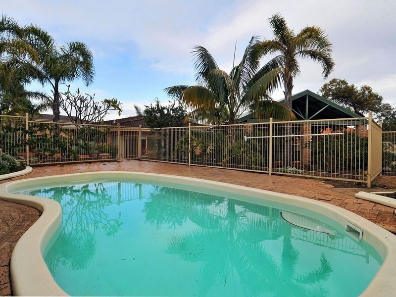 9 Pallinup Place, Dudley Park WA 6210