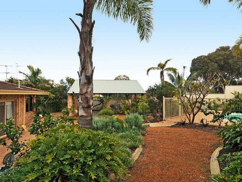 9 Pallinup Place, Dudley Park WA 6210