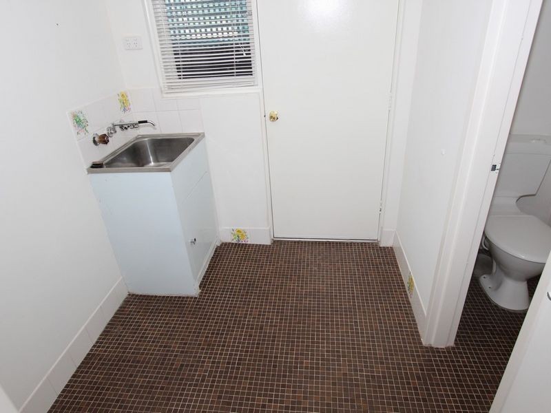 2/23 Creery Street, Dudley Park WA 6210