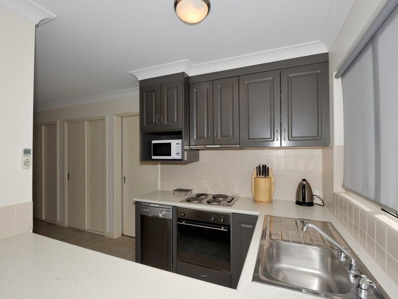 3/1 Lakes Crescent, South Yunderup WA 6208