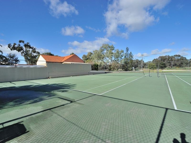 3/1 Lakes Crescent, South Yunderup WA 6208