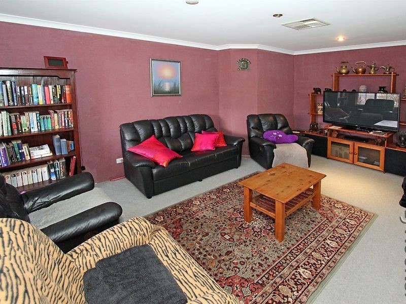 15 Achilles Place, Greenfields WA 6210