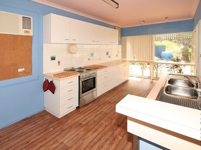 7/7 Oversby Street, Halls Head WA 6210